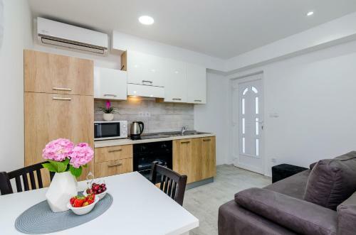 Mata Family Apartments