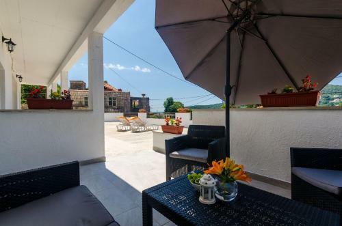 Mata Family Apartments