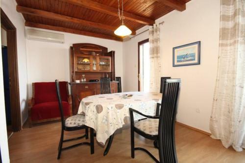 Apartments By The Sea Molunat (dubrovnik) - 8550