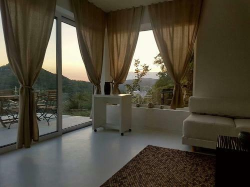 Villa Majestic Eye