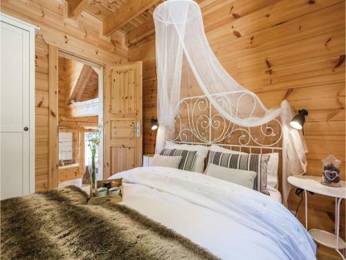 Three-bedroom Holiday Home In Mrkopalj