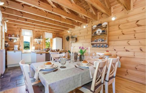 Three-bedroom Holiday Home In Mrkopalj