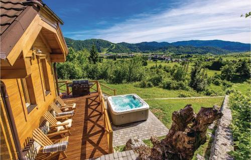 Three-bedroom Holiday Home In Mrkopalj