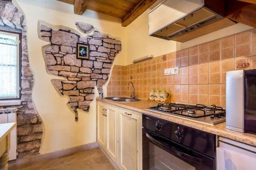 Holiday Home Ambrozio