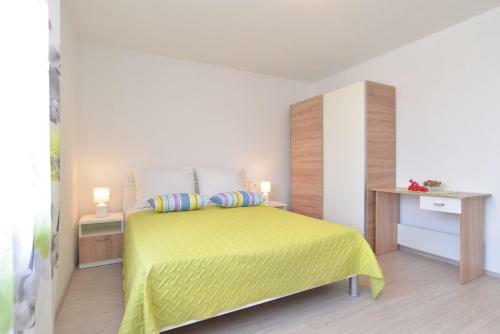 Apartment Josip 1659