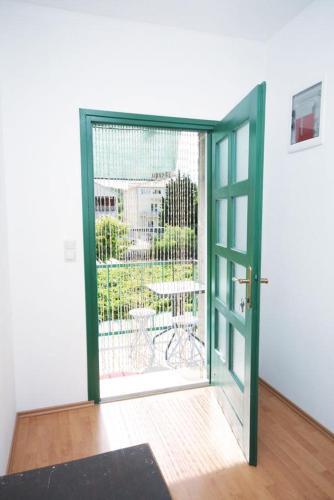 Apartments With A Parking Space Murter - 5096