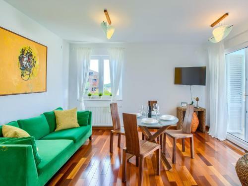 Apartment Kosirina