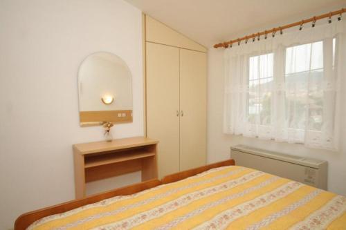 Apartment Preko 8515b