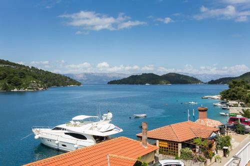 Apartments Matana Chano