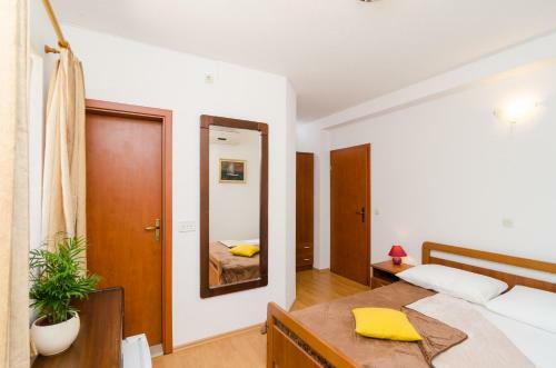 Apartments Matana Chano
