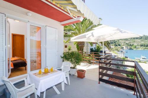 Apartments Matana Chano
