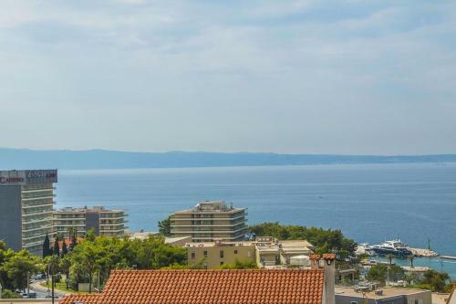 Apartments With A Parking Space Podstrana (split) - 10348