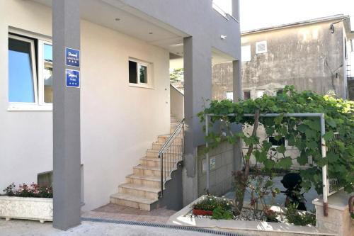 Apartamentos Studio Podstrana 6072a
