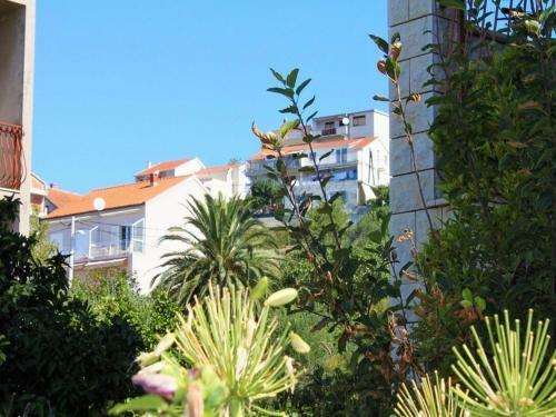 Hostal Apartments Mladenka
