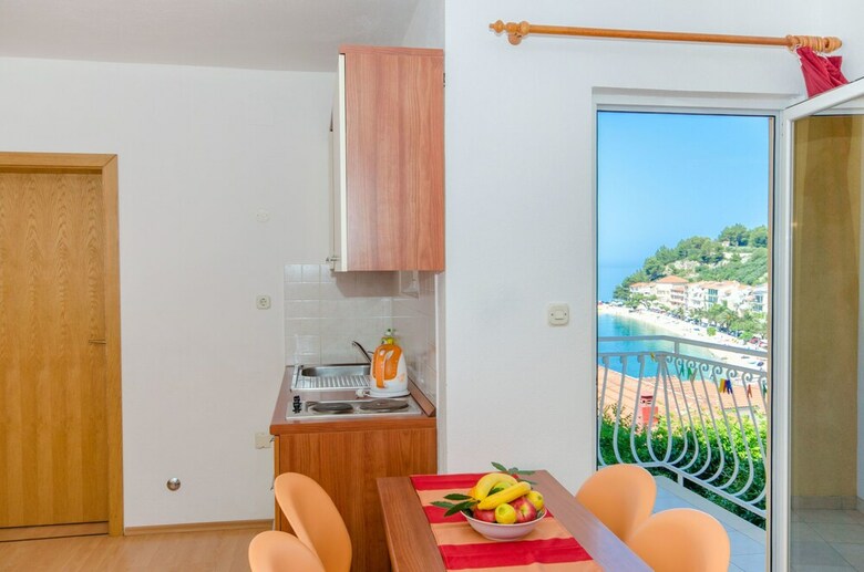 Hostal Apartments Villa Skala