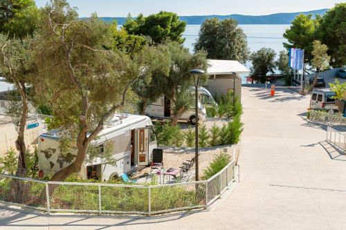 Medora Orbis Mobile Homes & Glamping