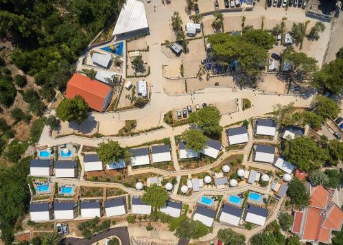 Medora Orbis Mobile Homes & Glamping
