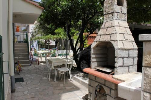 Apartment Podgora 2623b