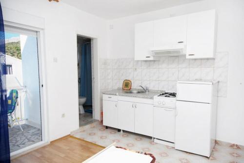 Apartments By The Sea Podaca (makarska) - 2575