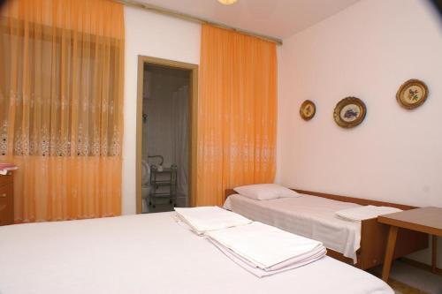 Apartments By The Sea Podaca (makarska) - 2576