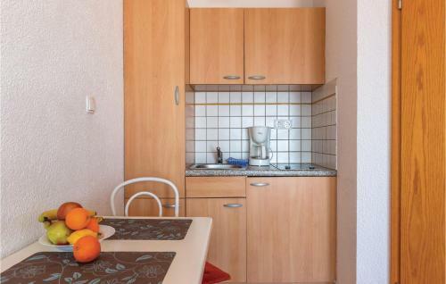 Apartment Podaca With Sea View 306