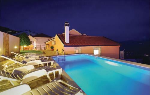 Apartment Podaca With Sea View 306