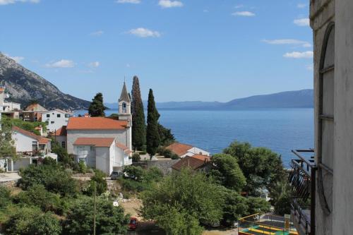 Apartments By The Sea Brist (makarska) - 6867