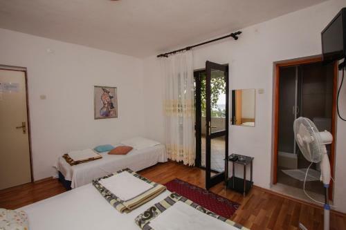 Apartments Ero