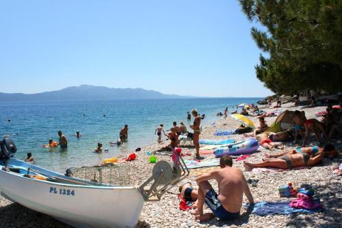 Apartments By The Sea Brist (makarska) - 9674