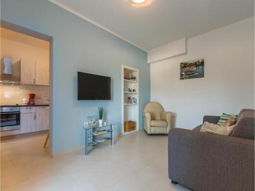 One-bedroom Apartment In Ploce