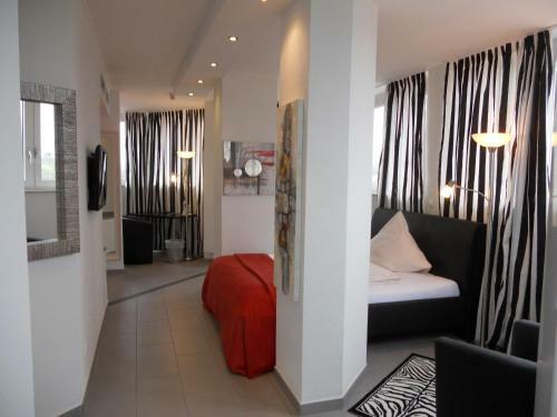 Turmhotel Rhein-main