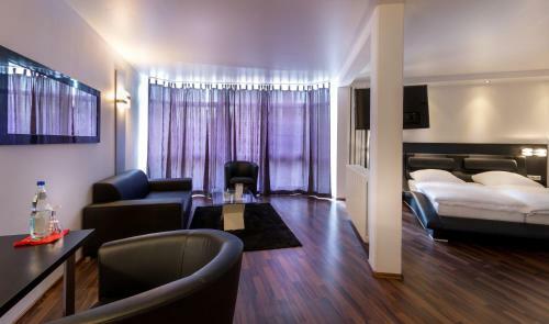 Turmhotel Rhein-main