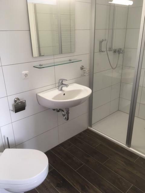 Hostal Dorfsch�nke