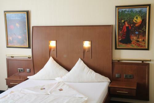Victoria Hotel