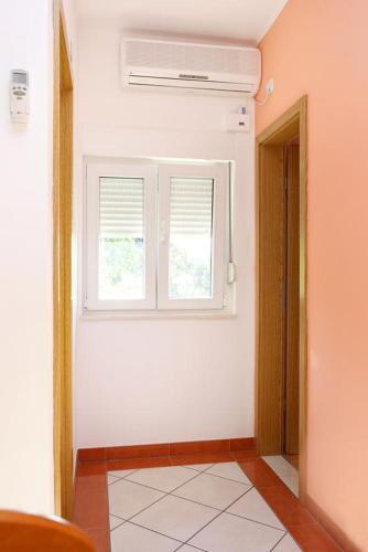 Apartment Pisak 10323a