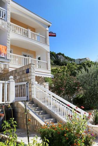Apartment Pisak 10323a