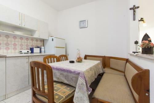 Holiday House With A Parking Space Kasic (sibenik) - 11079