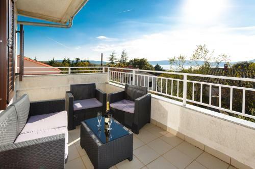 Adria Holiday Home
