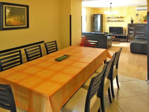 Holiday Home Sonja (ipc157)