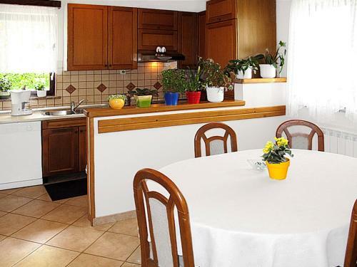 Holiday Home Landhaus Carlo (ipc102)