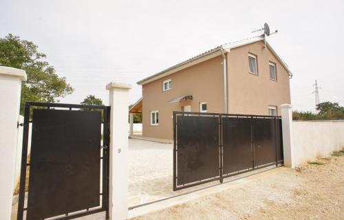 Holiday Home In Peroj/istrien 8650