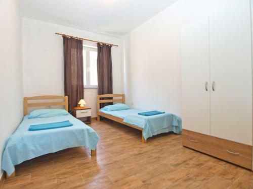 Apartments Edin 1359