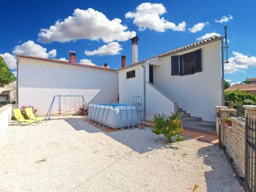 House Sandra 1430