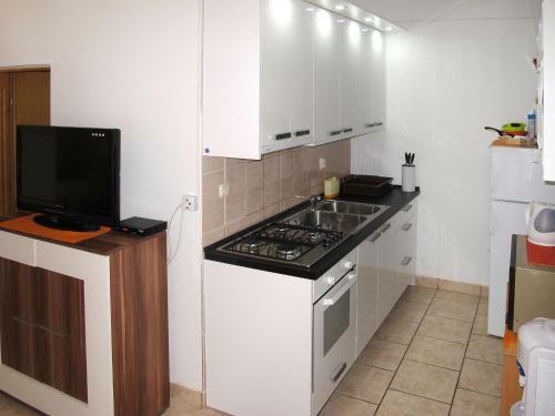 Apartment Haus Mira (vir122)