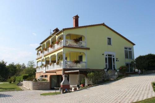 Apartment Slavcici 3357b