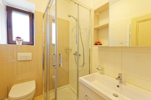 Spacious Villa Sany With Private Pool