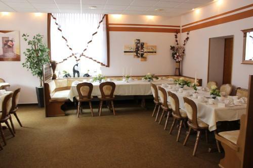 Hostal Gasthof Und Pension Frankenthal