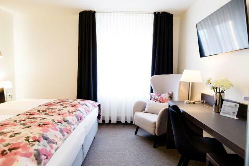 Hotel Restaurant Zwergschl�sschen