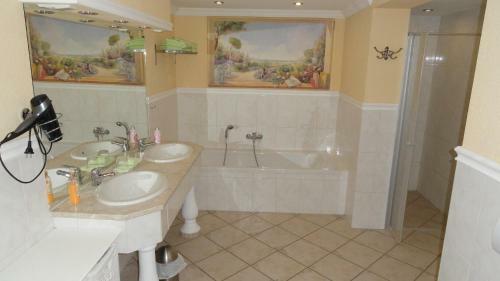 Hostal Haus Toskana