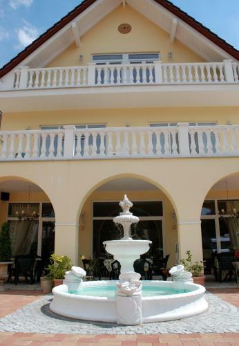 Hostal Haus Toskana